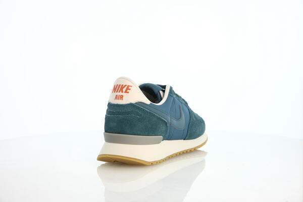 Nike Air Vortex Leather 